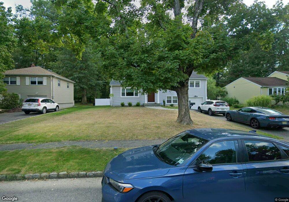 11 W Mcclellan Ave, Livingston, NJ 07039 - photo 1