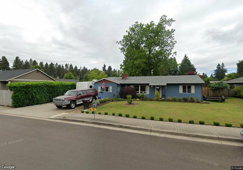 1065 N Maple St, Canby, OR 97013 - photo 1