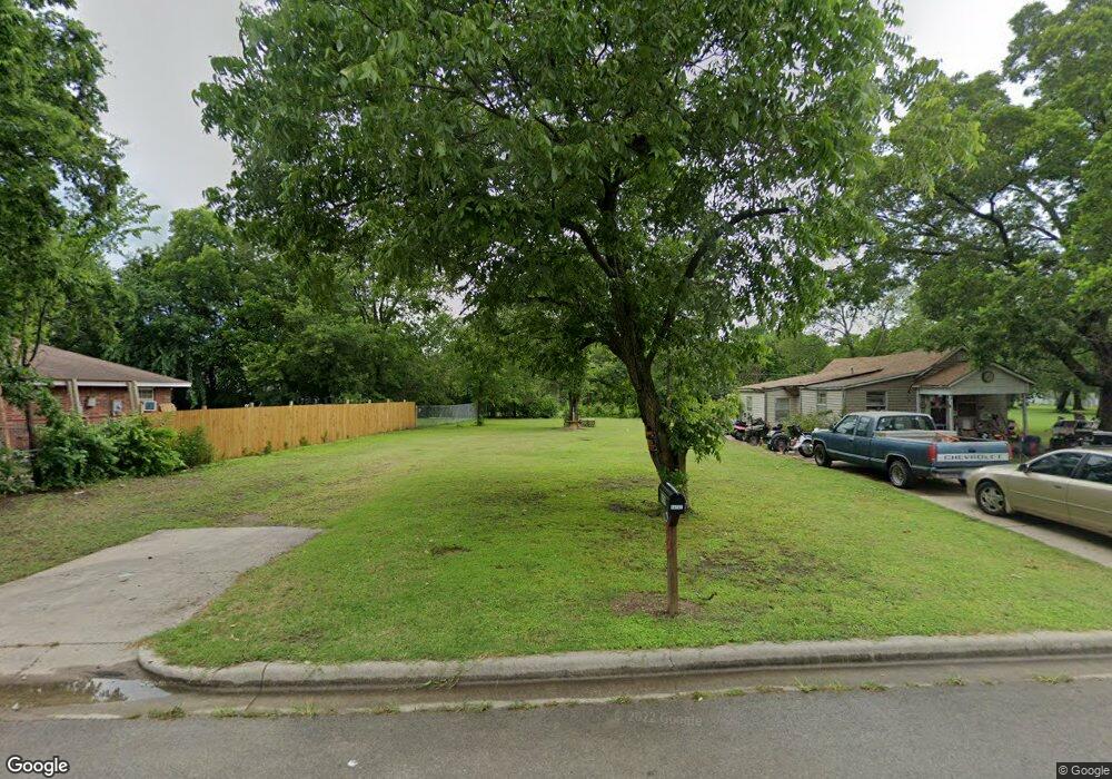 609 I St NW, Ardmore, OK 73401 - photo 1