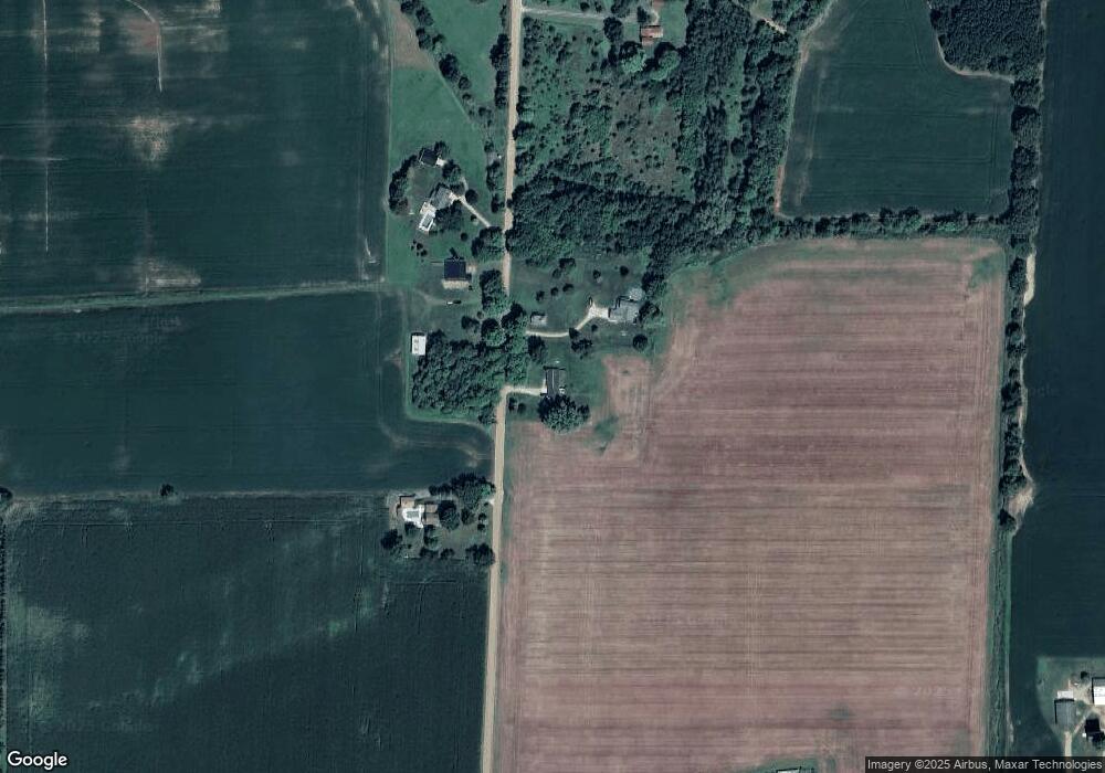 8192 N Mccaffrey Rd, Owosso, MI 48867 - photo 1