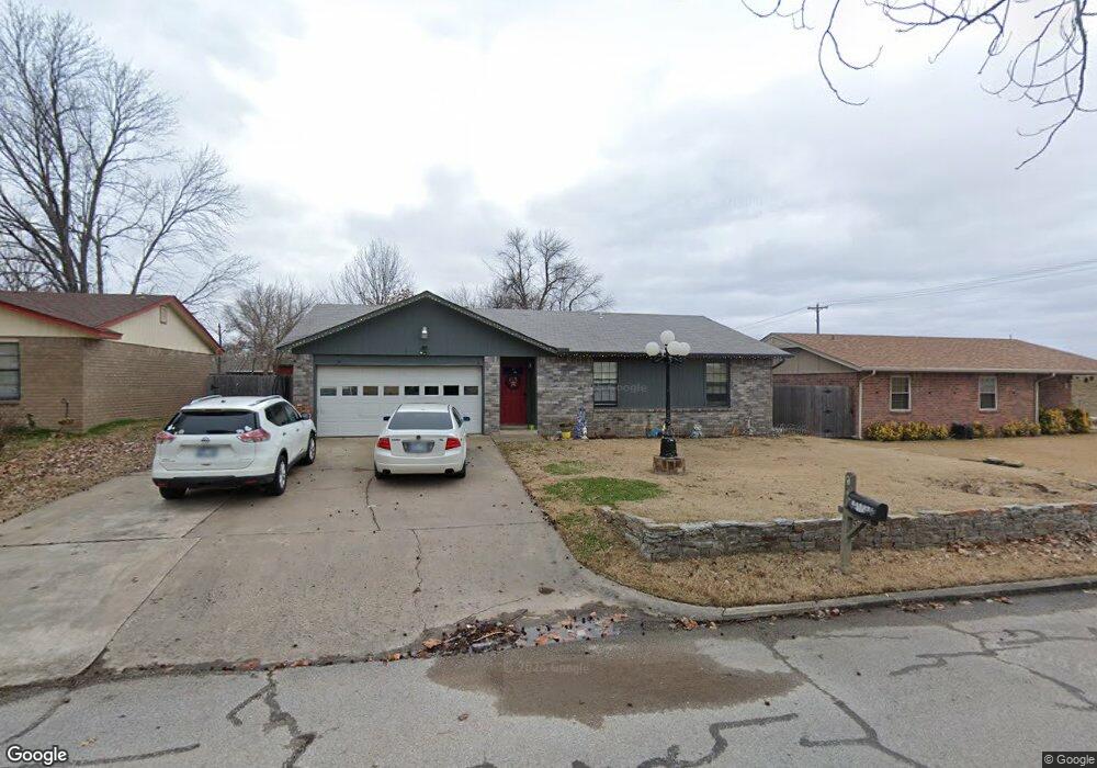 429 W 150th St, Glenpool, OK 74033 - photo 1