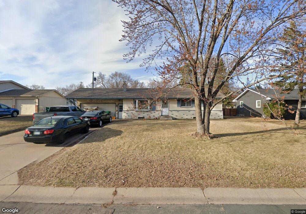 10210 94th Ave N, Maple Grove, MN 55369 - photo 1