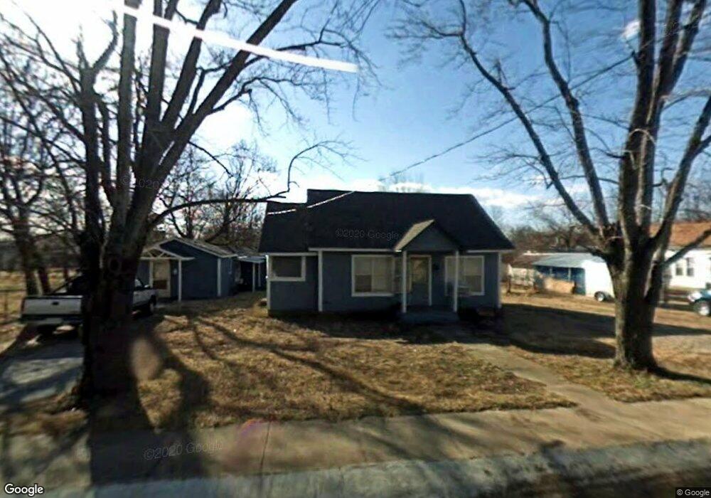 225 W South St, Tahlequah, OK 74464 - photo 1