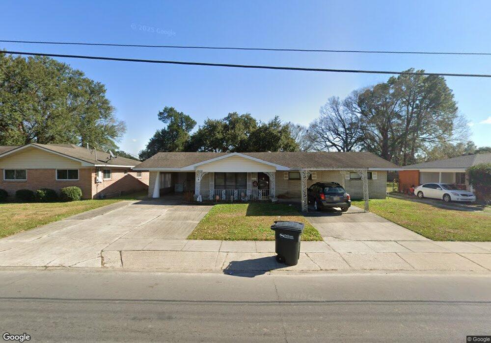 1009 Bank Ave, New Iberia, LA 70560 - photo 1