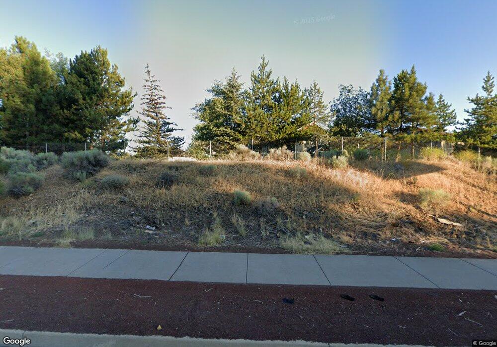 20203 SW Merriewood Ln, Bend, OR 97702 - photo 1