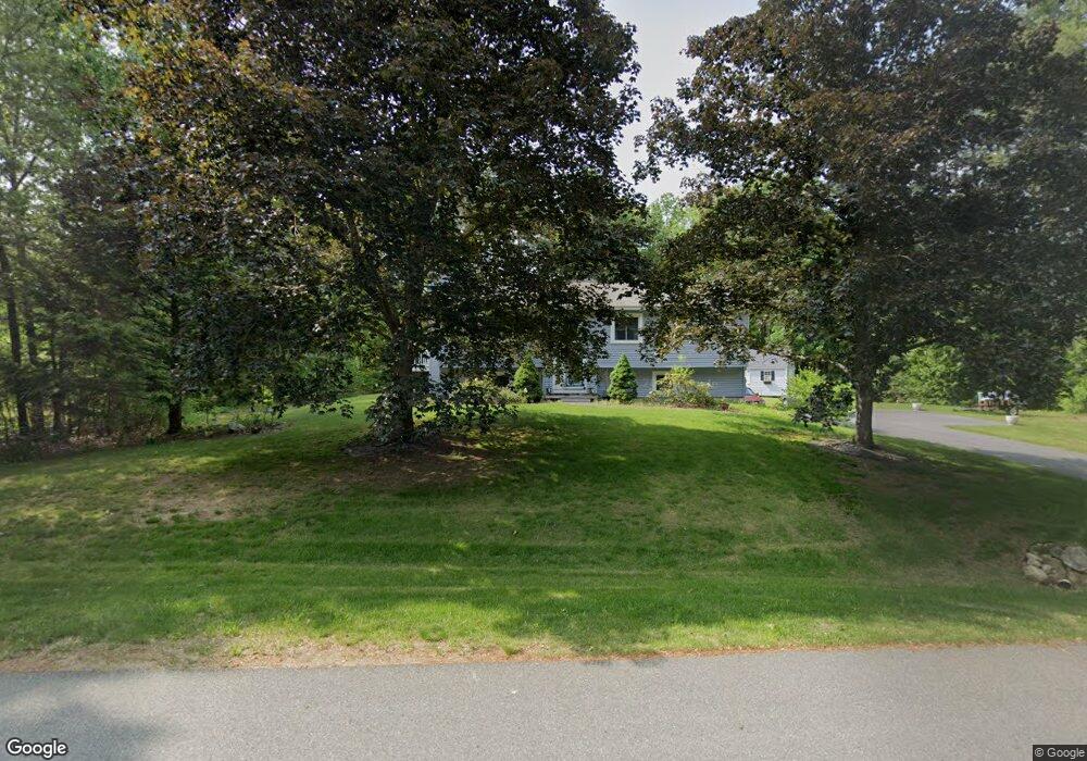 18 Maxwell Dr, Derry, NH 03038 - photo 1