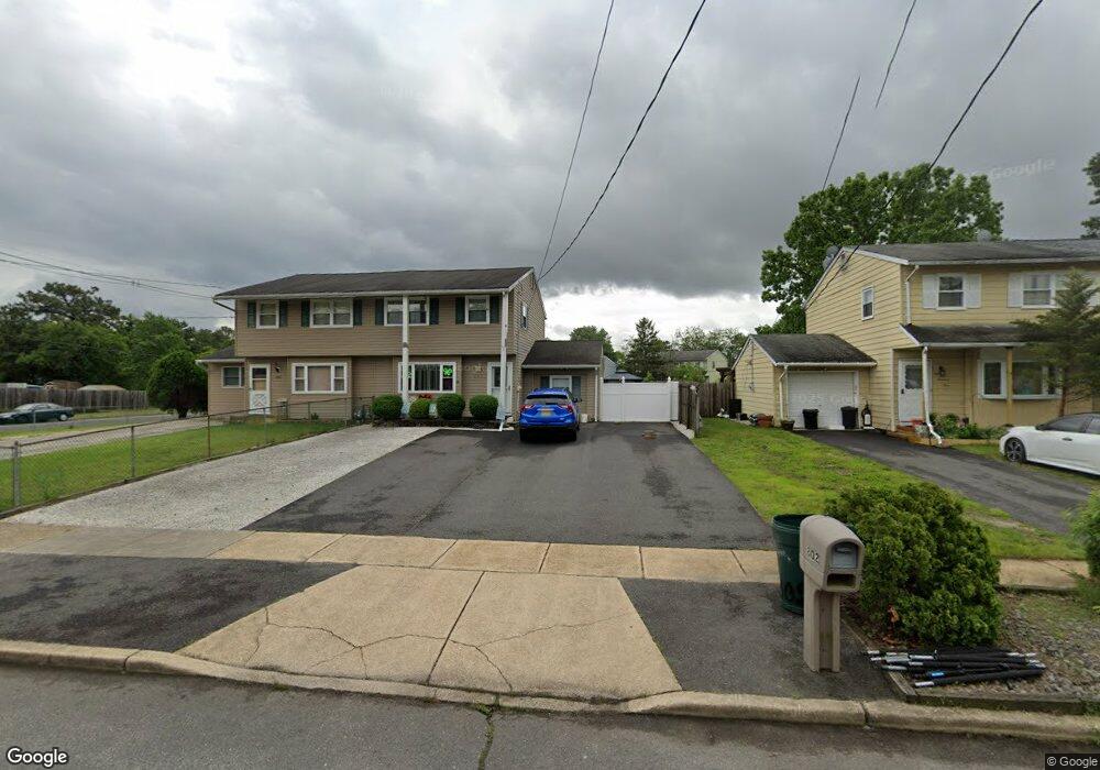 802 Cedar St, Lakehurst, NJ 08733 - photo 1