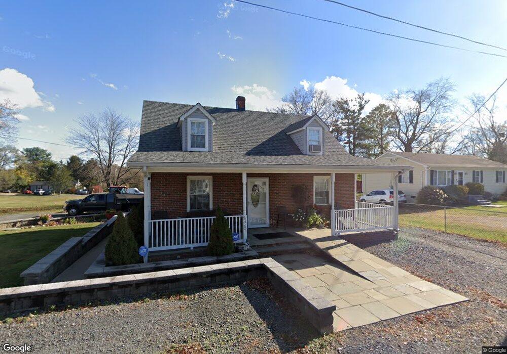 8467 Ashby Ave, Marshall, VA 20115 - photo 1