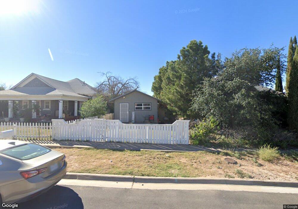 1102 Runnels St, Big Spring, TX 79720 - photo 1