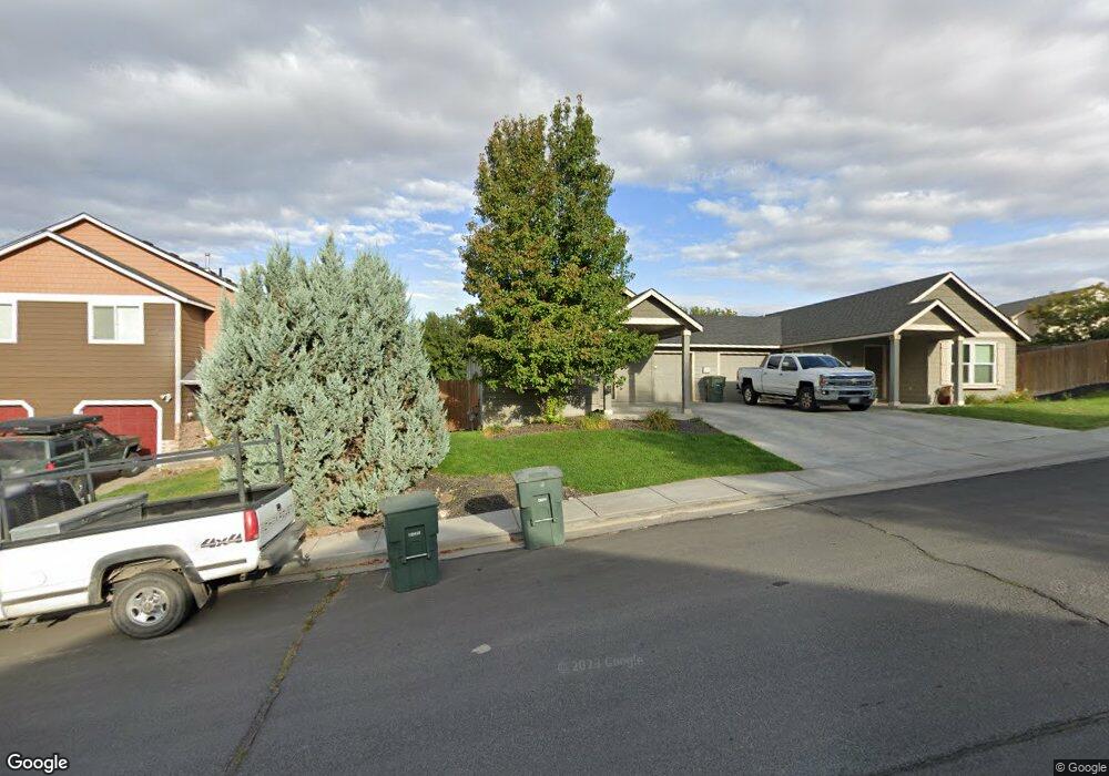 1205 SW Nye Ave, Pendleton, OR 97801 - photo 1