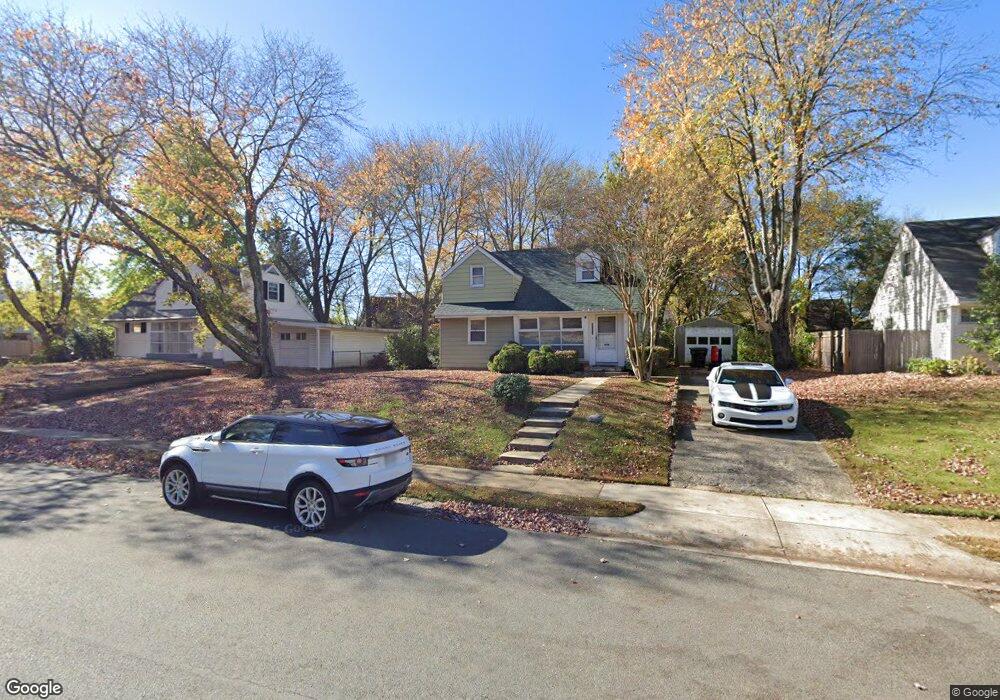 6800 Swarthmore Dr, Alexandria, VA 22307 - photo 1