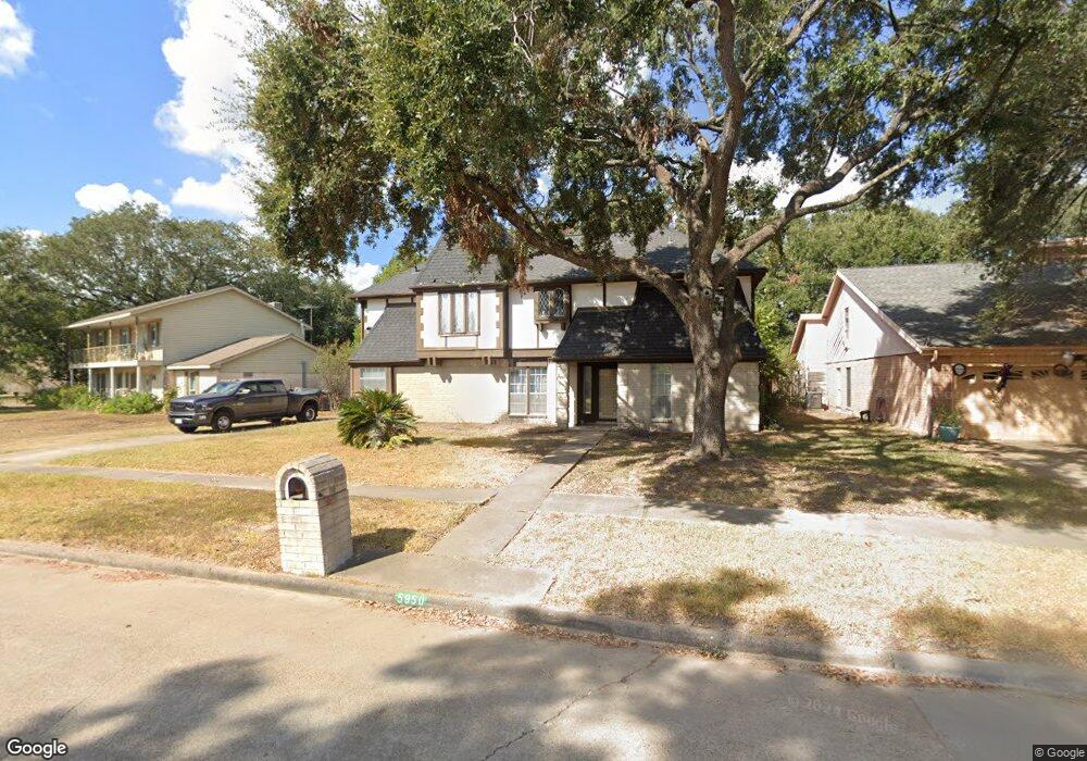 5950 Donwhite Ln, Houston, TX 77088 - photo 1