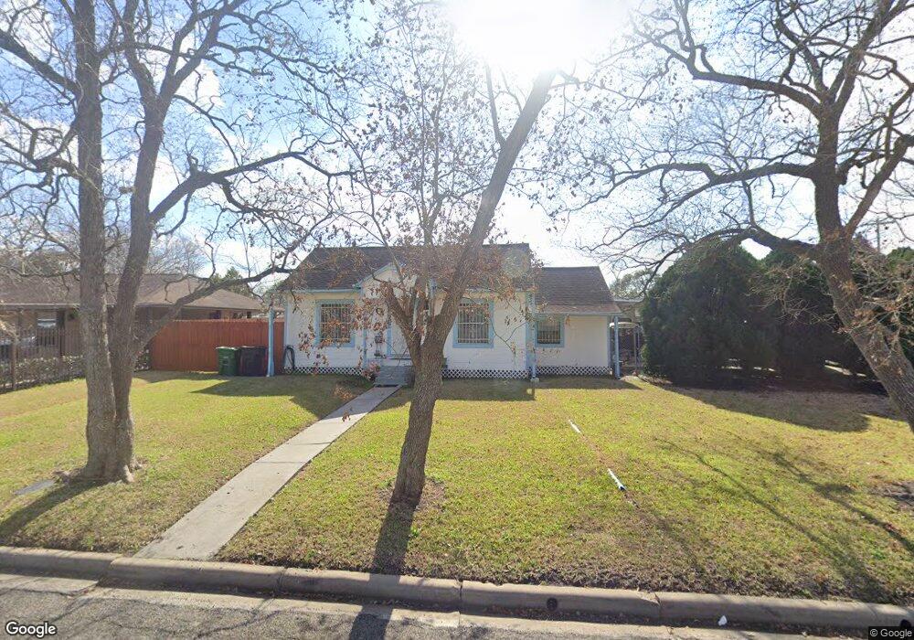7006 Gammage St, Houston, TX 77087 - photo 1