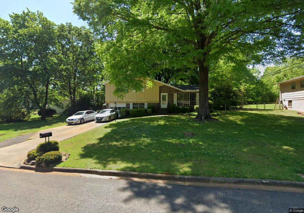 567 Karey Dr, Center Point, AL 35215 - photo 1