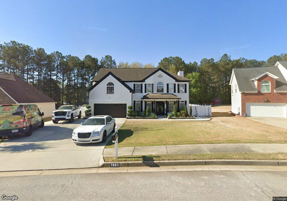 7685 Crestwicke Crossing Dr, Jonesboro, GA 30236 - photo 1