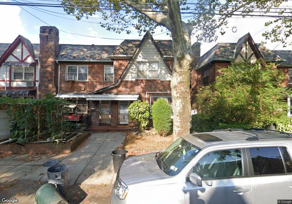 8270 167th St, Jamaica, NY 11432 - photo 1