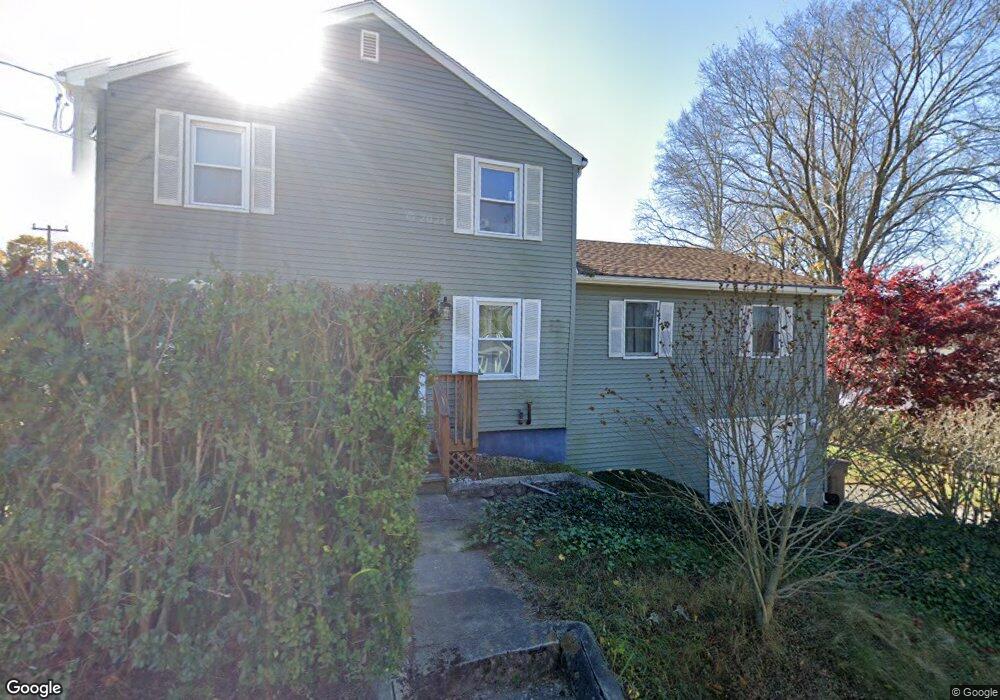 7 Tabernacle Ave, Niantic, CT 06357 - photo 1