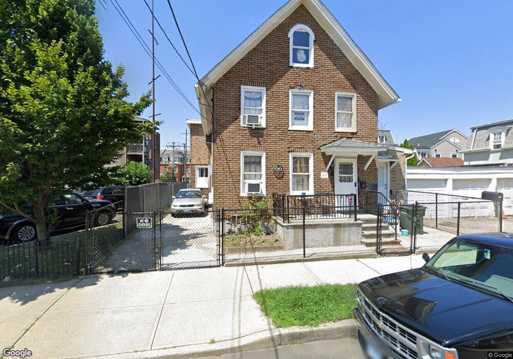 261 Harriet St, Bridgeport, CT 06608 - photo 1