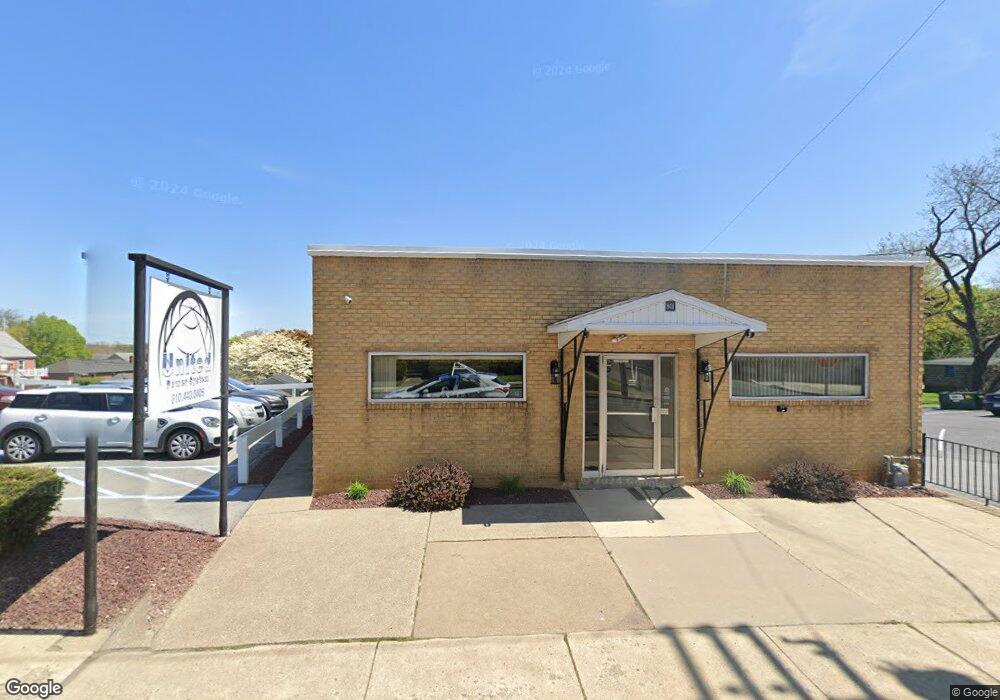 801 3rd St unit B, Whitehall, PA 18052 - photo 1