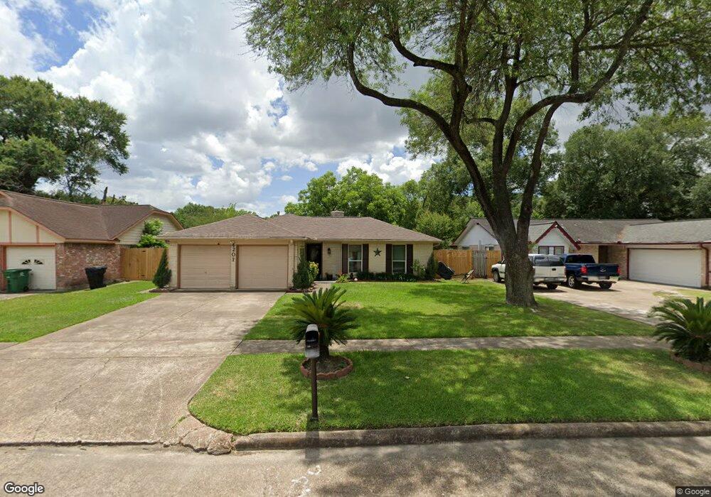 4207 Saratoga Dr, Houston, TX 77088 - photo 1