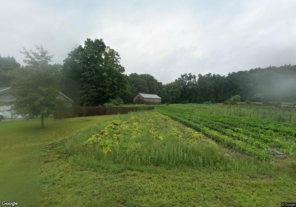 21 Stockbridge St, Hadley, MA 01035 - photo 1