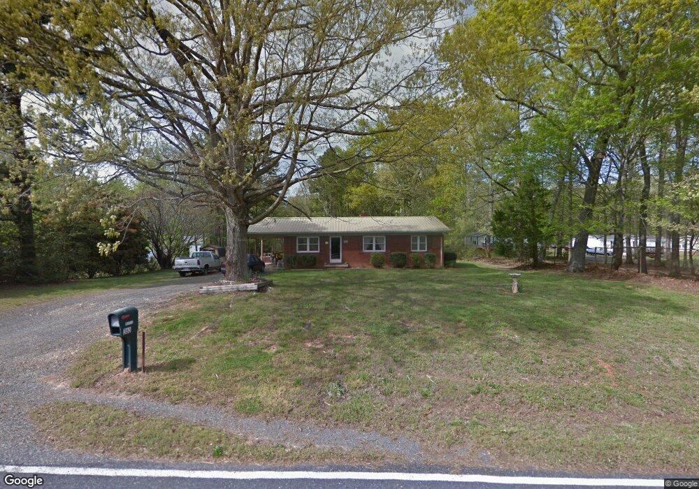 363 Oak View Ln, Asheboro, NC 27205 - photo 1