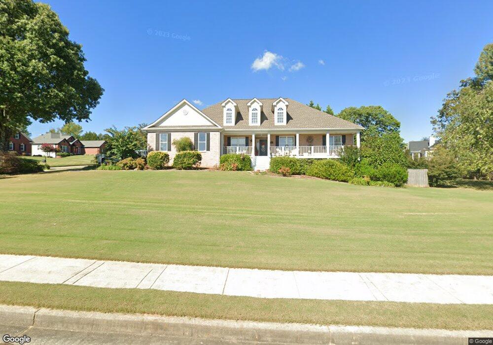 1371 Beringer Dr, Hoschton, GA 30548 - photo 1