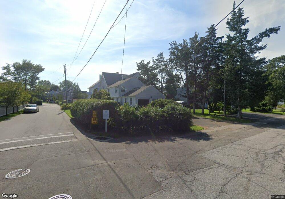 19 Juniper Rd, Norwalk, CT 06853 - photo 1