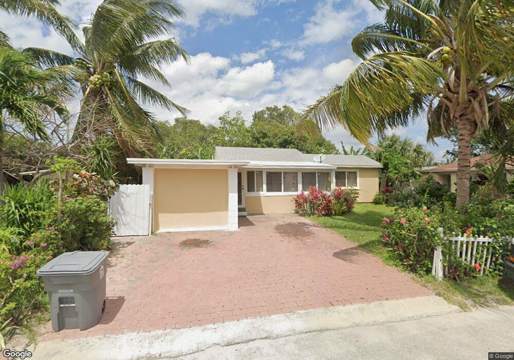 1043 Highview Rd, Lantana, FL 33462 - photo 1