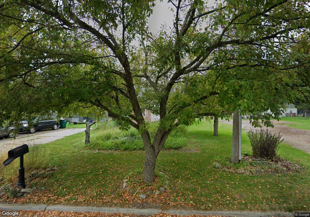 5522 Hughes Rd, Lansing, MI 48911 - photo 1