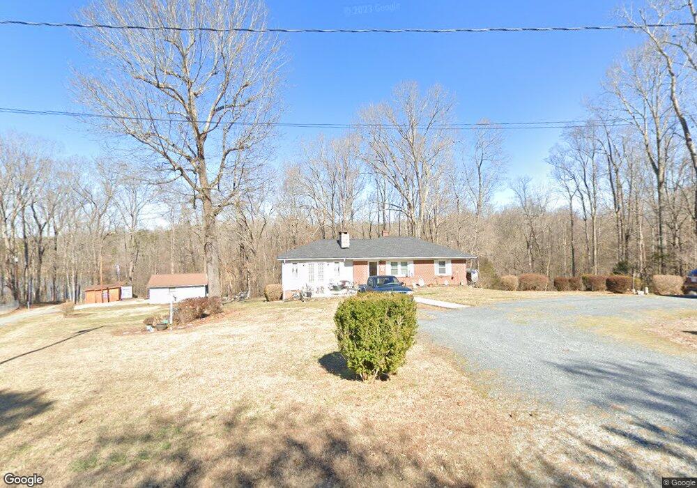 6257 Lake Front Rd, High Point, NC 27263 - photo 1