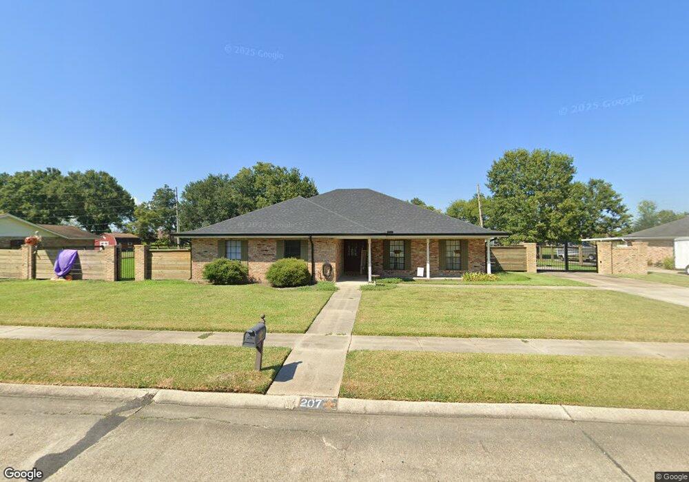 207 Louis Dr, Houma, LA 70364 - photo 1