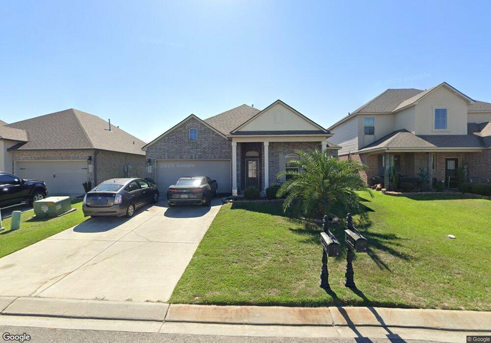 212 Grand Isle Ct, Slidell, LA 70461 - photo 1