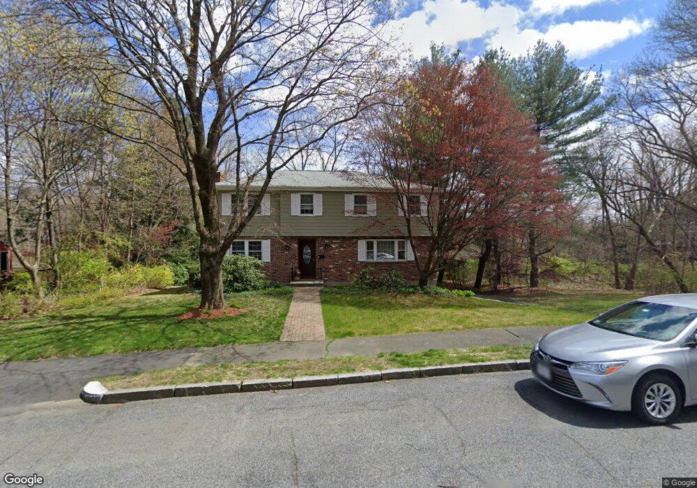 3 Lowry Rd, Framingham, MA 01701 - photo 1