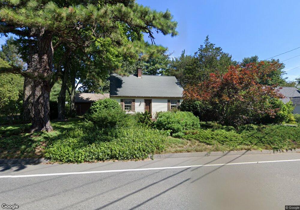 302 Bridge Rd, Florence, MA 01062 - photo 1