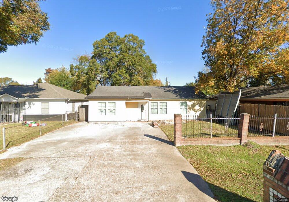 2825 Mohawk St, Houston, TX 77093 - photo 1