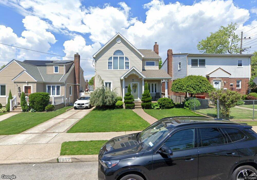 1012 Theodora St, Franklin Square, NY 11010 - photo 1