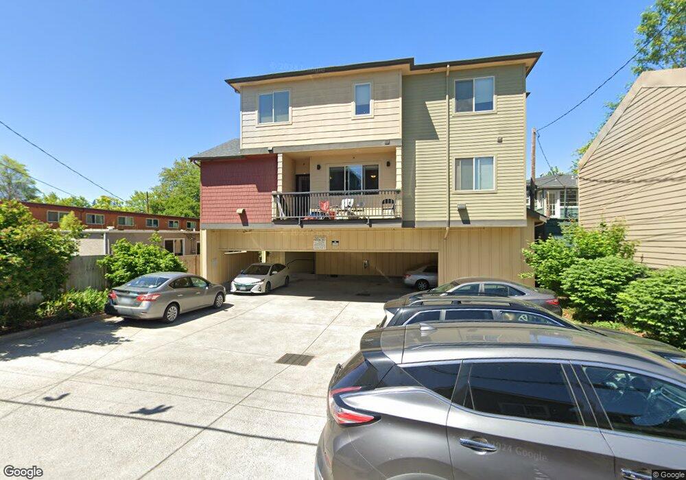 1733 High St, Eugene, OR 97401 - photo 1