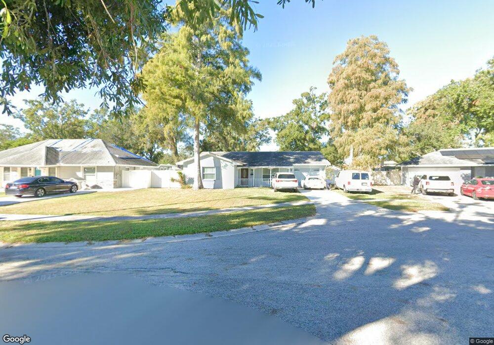 6806 Cresthill Ct, Tampa, FL 33615 - photo 1