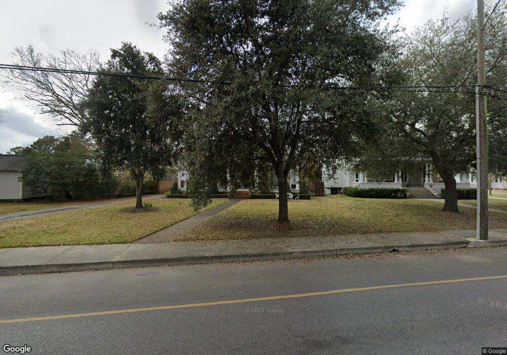 718 E Main St, New Iberia, LA 70560 - photo 1