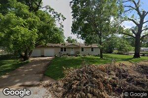 101 E 8th St, Halstead, KS 67056