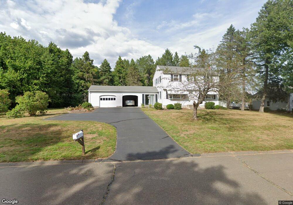 94 Raymond Rd, Windsor Locks, CT 06096 - photo 1