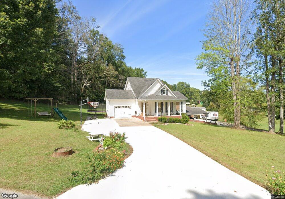 129 Cabin Dr, Linden, TN 37096 - photo 1