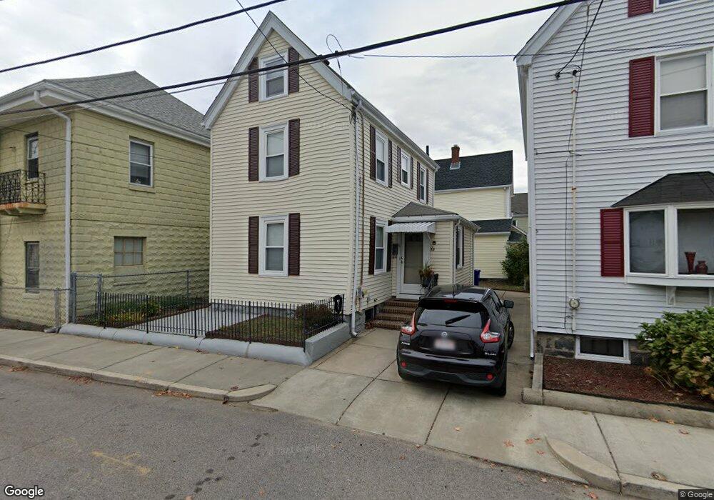 19 Murphy Ct, Newton, MA 02458 - photo 1