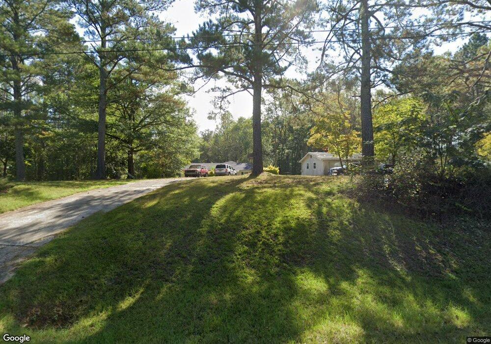 430 W Mandeville Rd, Carrollton, GA 30117 - photo 1