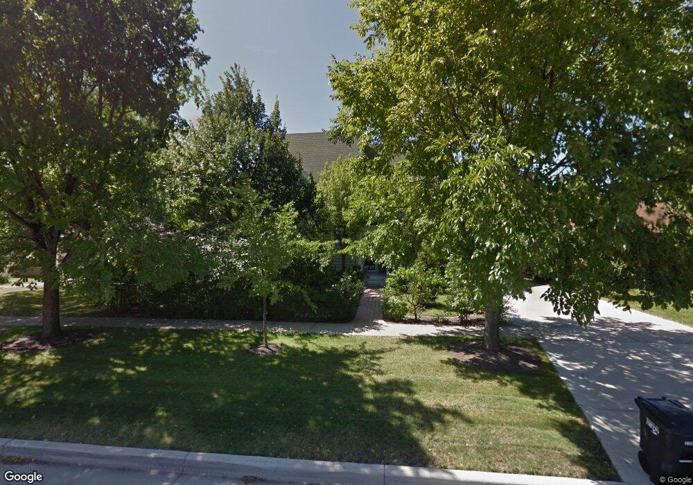 1717 9th St S, Fargo, ND 58103 - photo 1