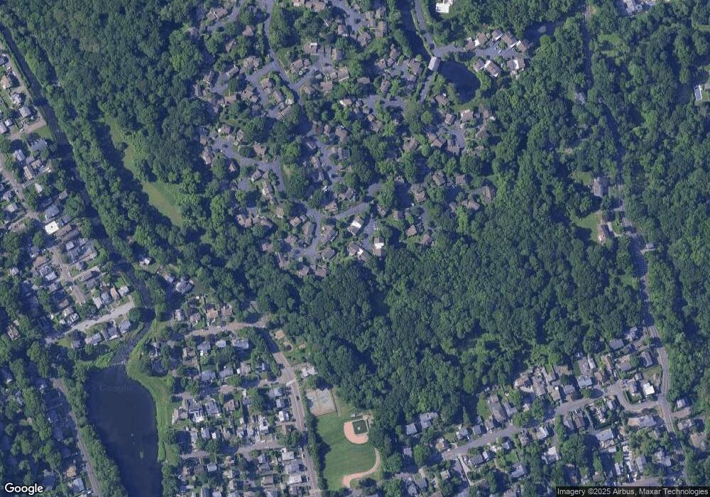 530 W Lyon Farm Dr, Greenwich, CT 06831 - photo 1