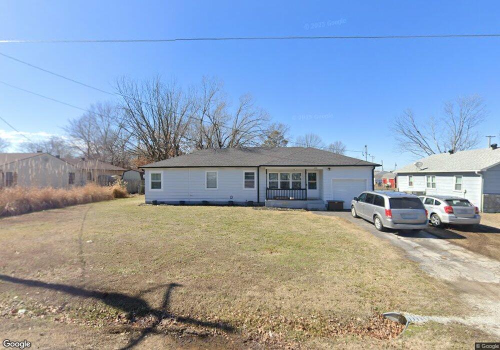 404 N Broadway St, Carl Junction, MO 64834 - photo 1