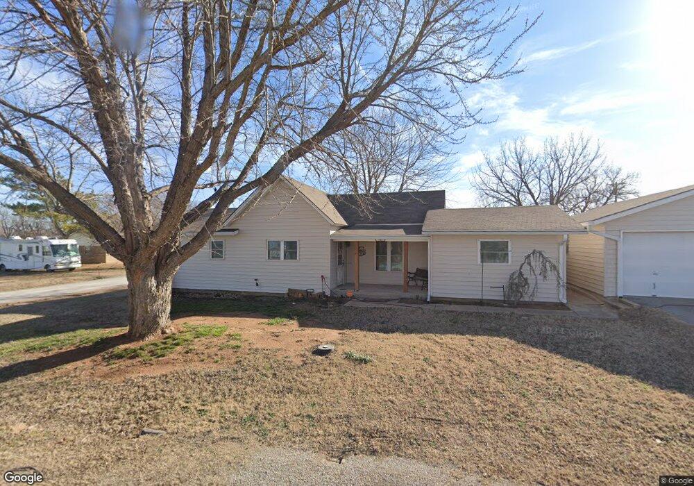 702 NW 6th St, Cache, OK 73527 - photo 1