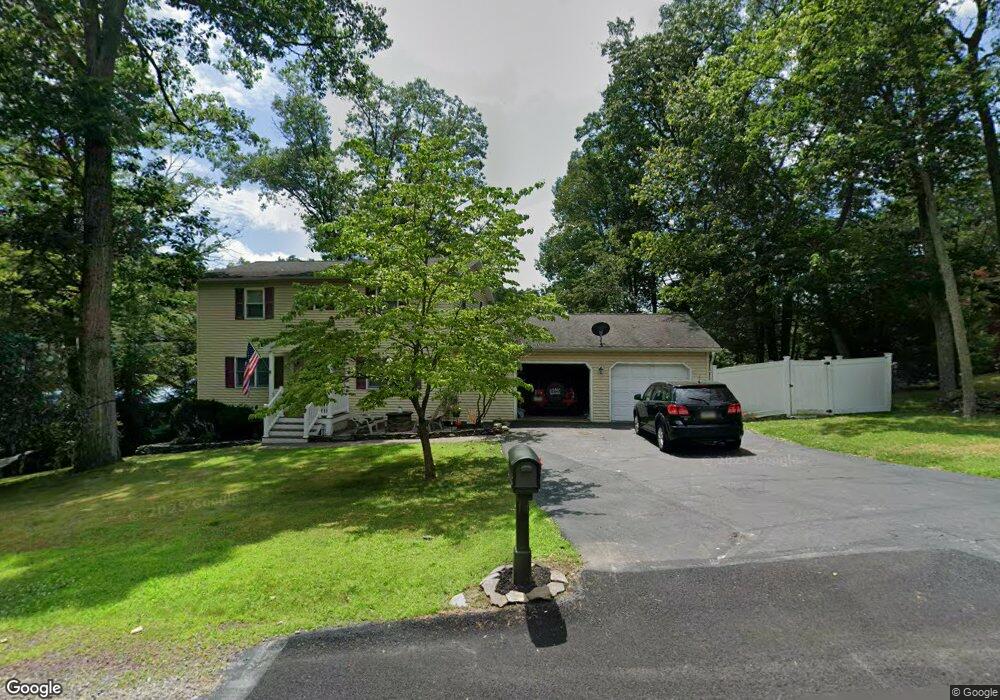 4 Revere Rd, Mountain Top, PA 18707 - photo 1